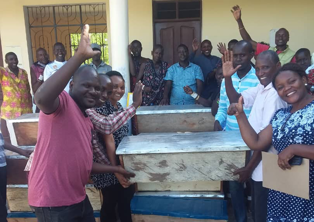 Beekeeping-Activities-5